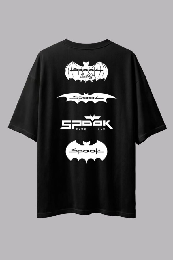 Camiseta negra logos